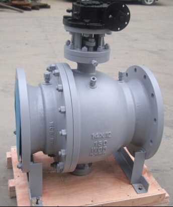 Two piece trunnion ball valve, flanged